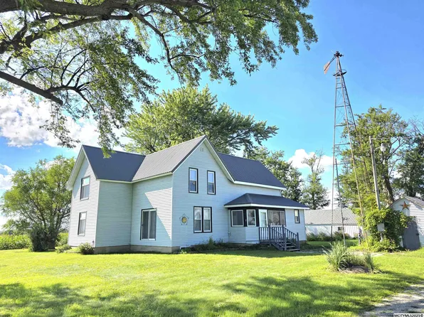 1635 220th St, Rockford, IA 50468