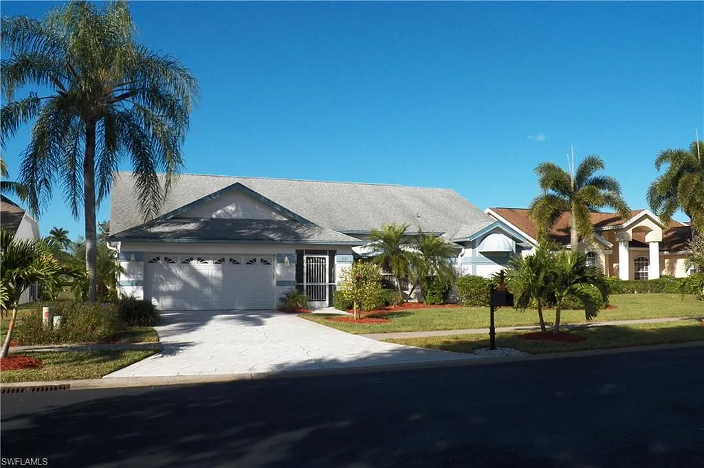 3 bed, 2.0 bath, 1906 sqft, $6,500 — Photo 2