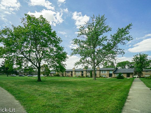 4th image of 15321 Aubrieta Ln #64