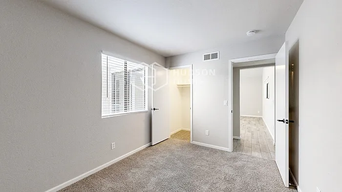 5135 W Mission Ln — Photo 19