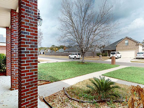 2nd image of 3174 HIGHLAND GROVE Drive