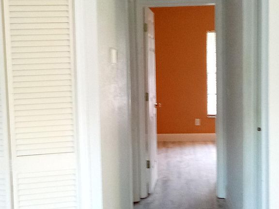 5th image of 4508 Millpond Ln