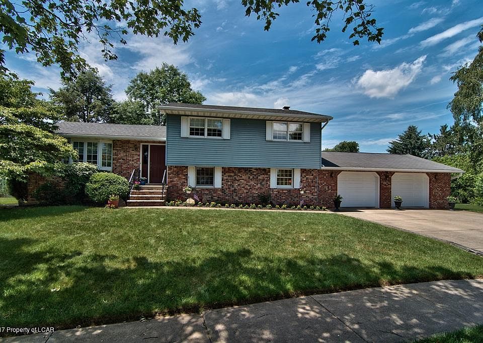 1st image of 330 Highlark Dr