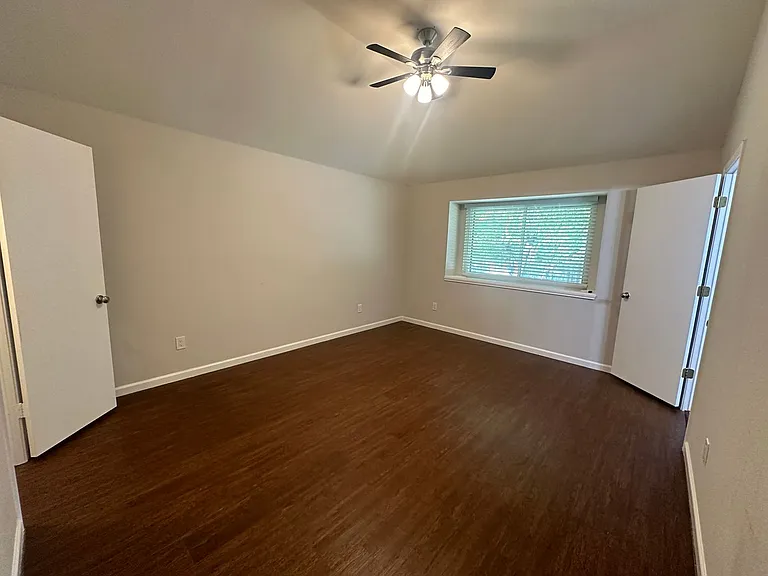 7814 Bob White Dr — Photo 27
