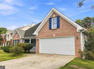 40 Jessamine Trl, Lawrenceville, GA 30046
