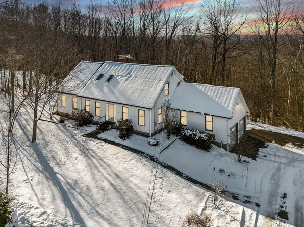 37 N Saunders Road, Greene, ME 04236