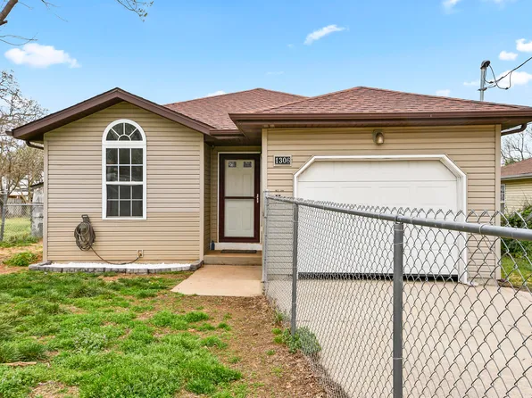 1306 N Brown Avenue, Springfield, MO 65802