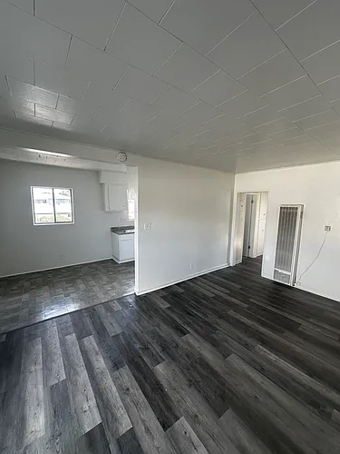 Floor plan 2Bd/1Ba