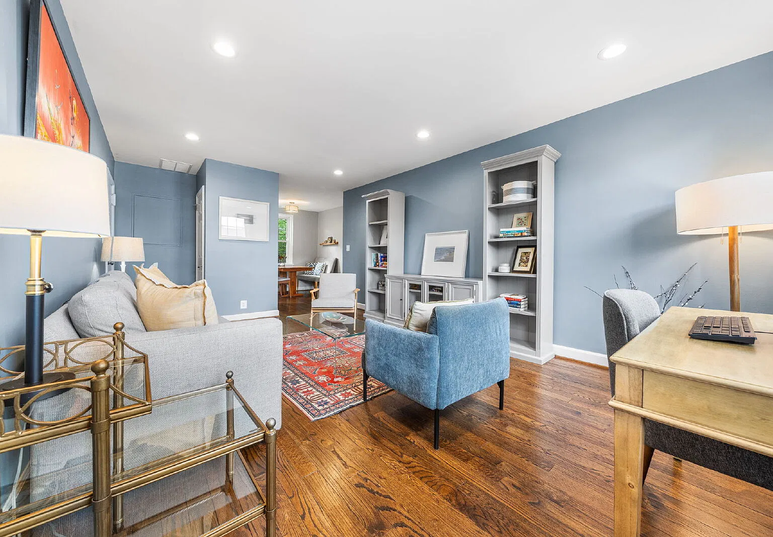 2 bed, 2.0 bath, 1092 sqft, $3,600 — Photo 3