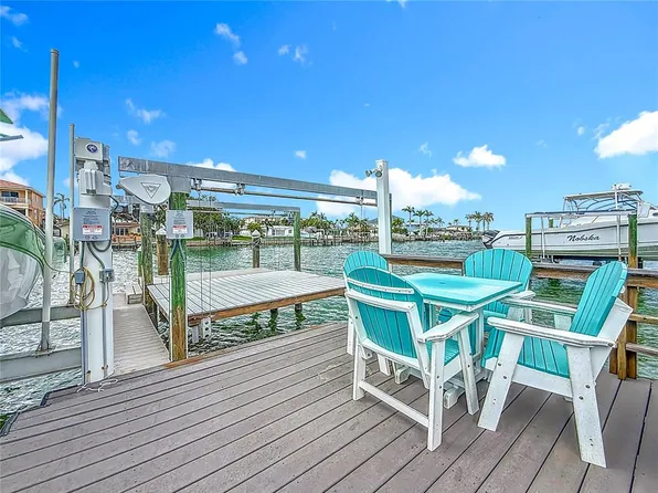 760 Capri Blvd, Treasure Island, FL 33706