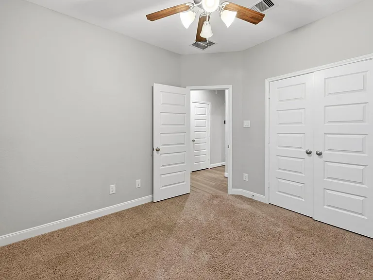 24230 Prairie Glen Ln — Photo 21