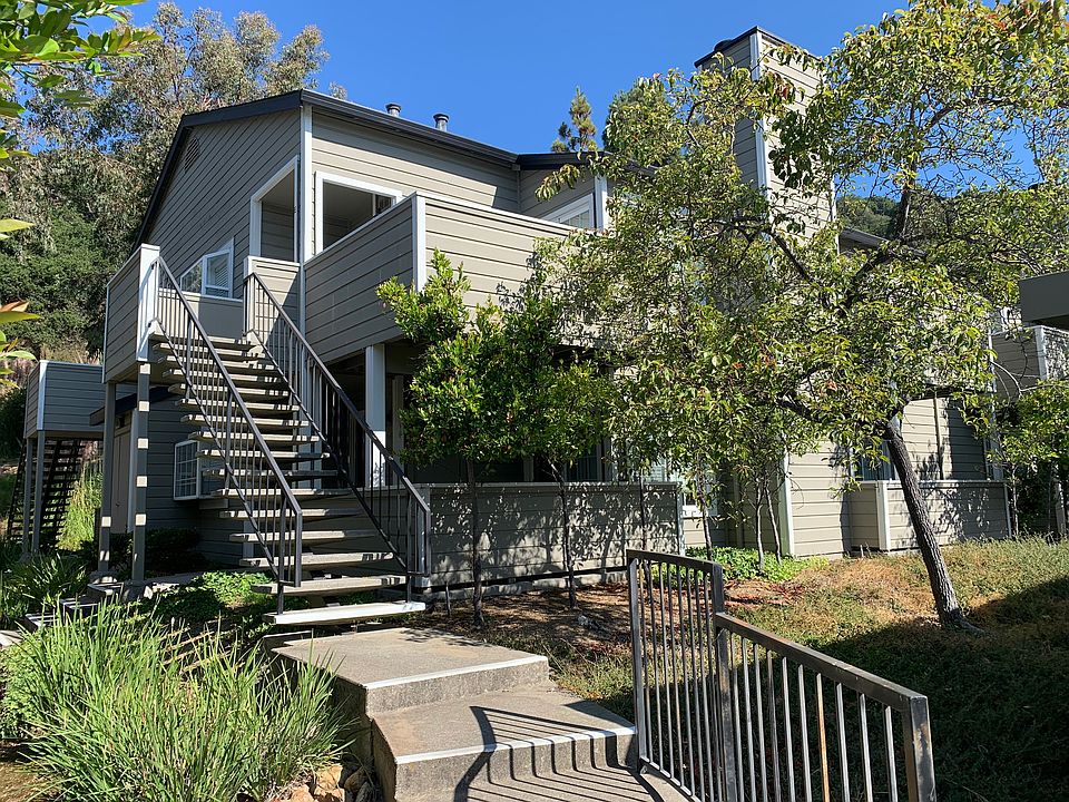 1st image of 515 Canyon Oaks Dr APT E