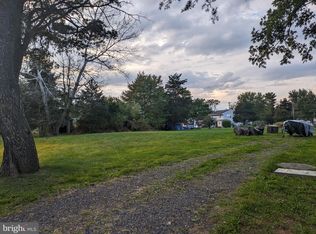 516 Buddies Ct, Birdsboro, PA 19508