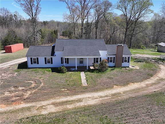 4th image of 541 Wallburg High Point Rd