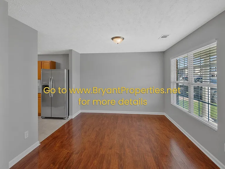 2872 Creekbend Dr — Photo 6