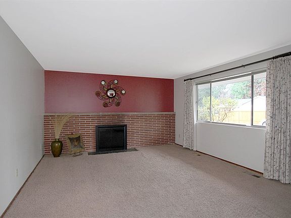 5th image of 14212 105th Ave NE