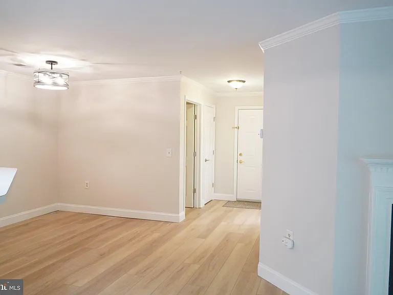 13109 Millhaven Pl #5-K — Photo 35