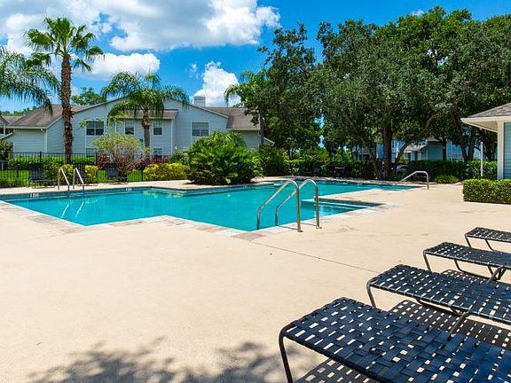 2nd image of 5207 Belle Chase Cir #13cd46e82
