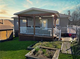2 Hill St, Republic, PA 15475