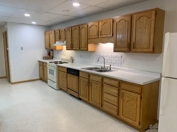 604 Holland Rd #Z, Metamora, IL 61548