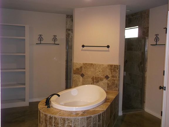 3rd image of 5507 Encino Oak Way
