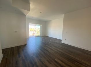 1215 S Bedford Dr #504, Los Angeles, CA 90035