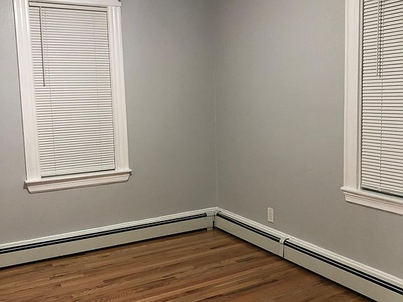 4th image of 136 Westville St Floor 1
