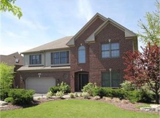 2031 Bunker Cir, Naperville, IL 60563