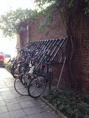 Rented by Citiburg Realty Solutions LLC | media 33