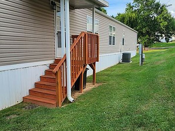 25 Mountain Range Rd
