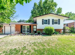 1534 Reale Ave, Saint Louis, MO 63138