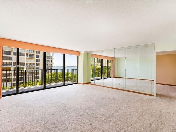 5th image of 1450 Brickell Bay Dr APT 602