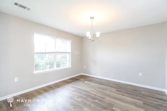 1800 Windy Willow Ln — Photo 6