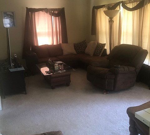 2nd image of 619 Warwick Dr