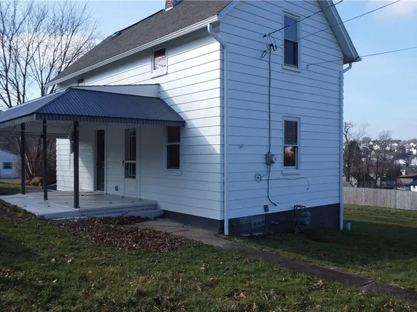 37 Lebanon Ave S, Uniontown, PA 15401