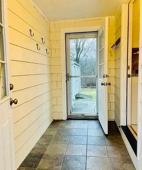 608 Stillson Rd — Photo 10