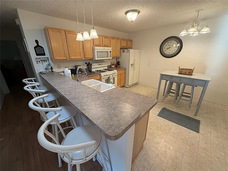 2318 Oak Bend Pl — Photo 11
