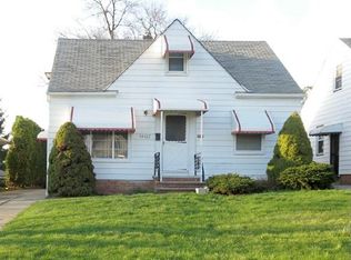 14107 Kennerdown Ave, Maple Heights, OH 44137