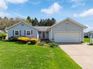 3757 Ramsey Dr, Uniontown, OH 44685