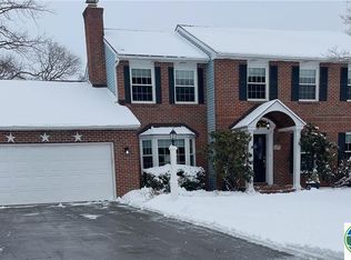 7088 Limerick Sq, Bethlehem, PA 18017