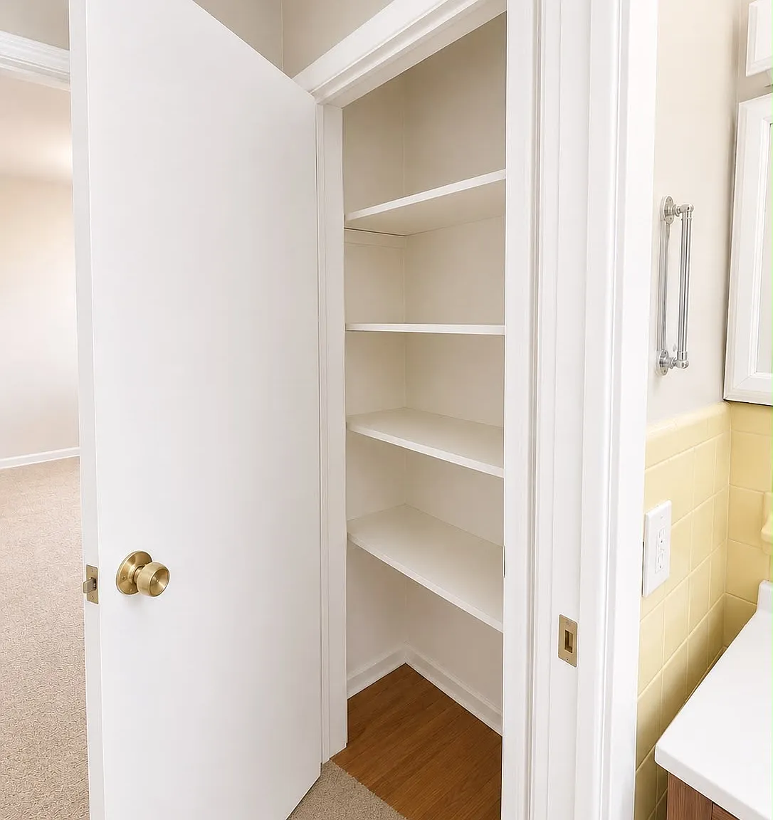 1 bed, $1,890 — Photo 4