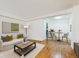 219 E 69th St APT 5E, New York, NY 10021