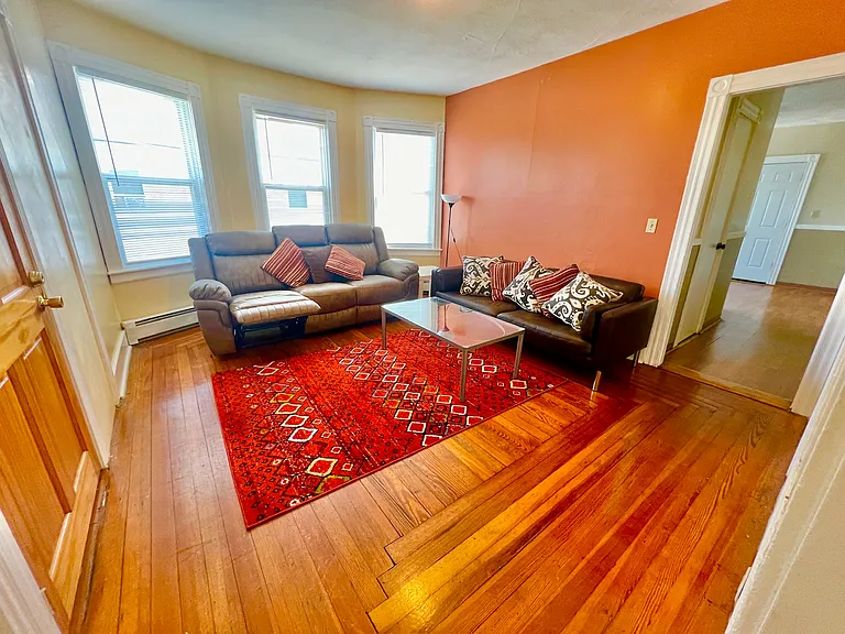 85 Vinton St #3NU — Photo 8