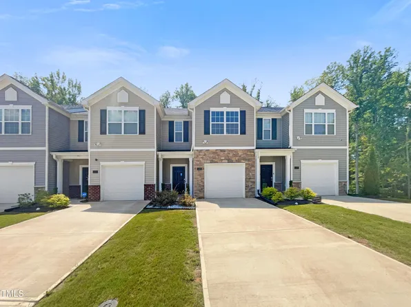 1135 Banworth Ct, Mebane, NC 27302