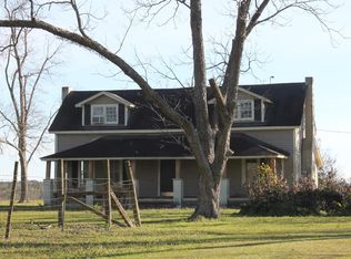 304 Mary Batten Rd, Pearson, GA 31642