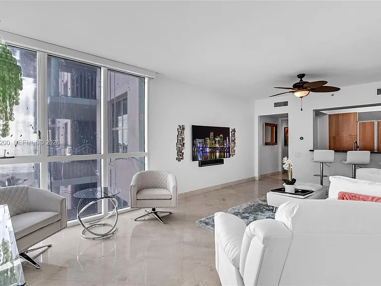 1500 Ocean Dr #907 — Photo 4