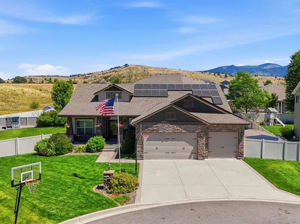 1031 S Kayla Ct, Greenacres, WA 99016