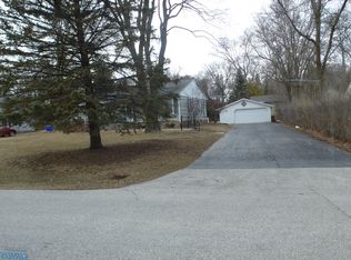 16640 Pepper Ln, Brookfield, WI 53005