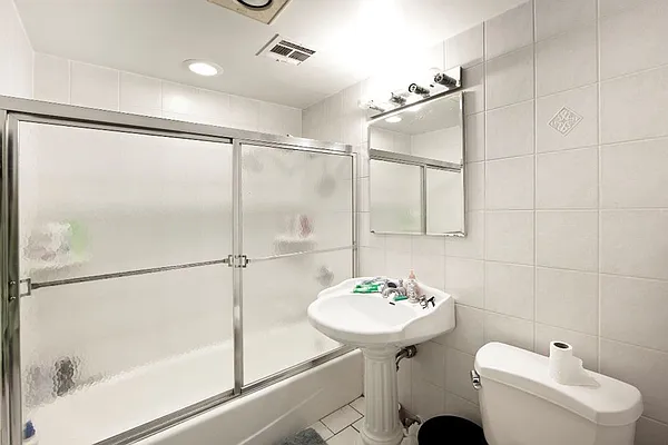 Rented by Zumper Inc | media 57