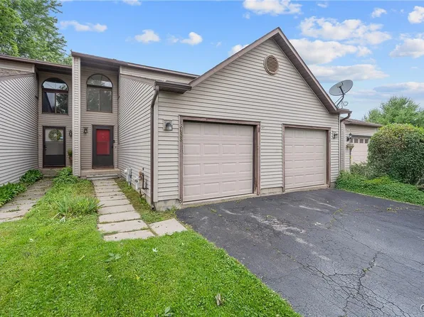 8433 Bubbling Springs Dr, Baldwinsville, NY 13027